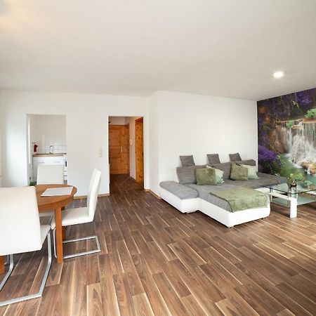 Haus Haas Zimmer&Fewo Apartman Lauda-Königshofen Kültér fotó
