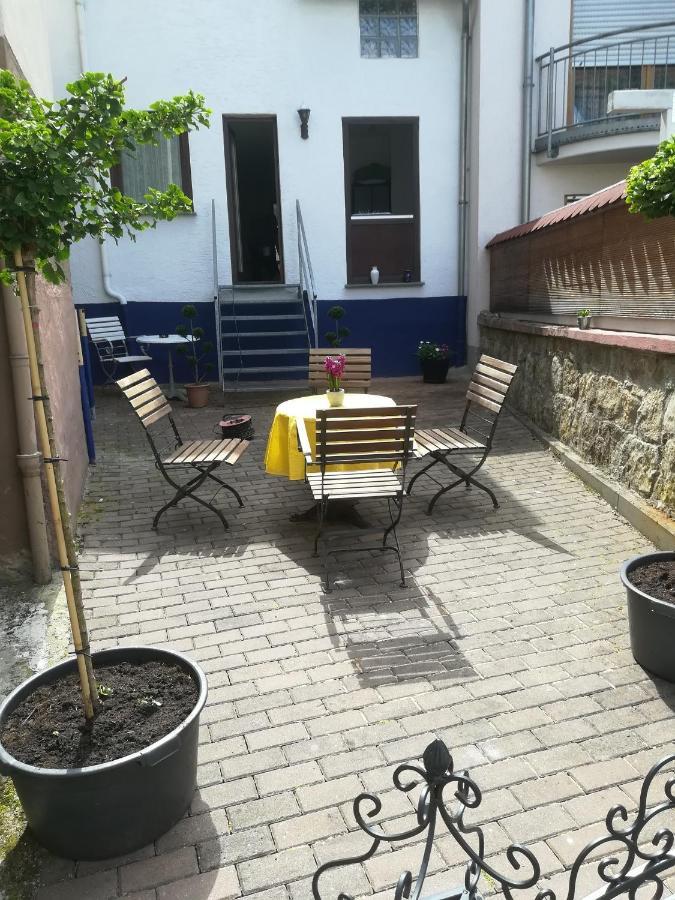 Haus Haas Zimmer&Fewo Apartman Lauda-Königshofen Kültér fotó